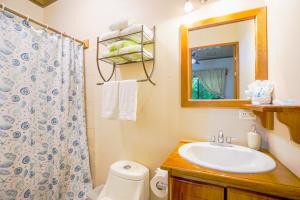 Casa Mango- family friendly 2 Bedroom, 2 Bath