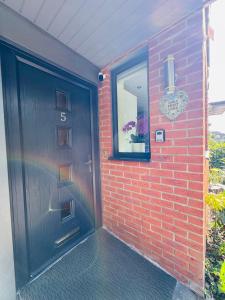 Taylors Place 3bedroom 2Bath Modern House in Winchester Wifi 2FreeParking