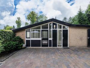 Dog-Friendly Stay w Spa