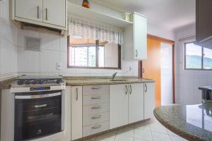 CTSL052 Conforto no centro 3Q, 2 vagas e churrasq.