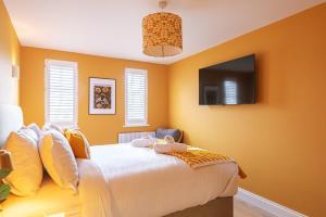 Central Whitchurch - Lowcross House Guest Bedroom 4
