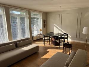 Spacious apartment with roof terrace and balcony