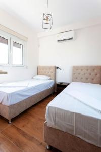 Acropolis Touch 7th Wonder View DG