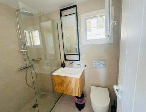 Irinis Tinos Residences