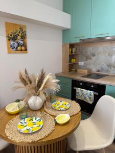 Lemon Garden Cozy 2BR Apt Private Garden Center