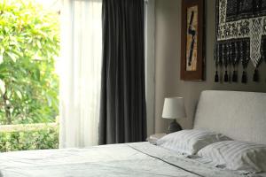 5 Minute Walk to Sanur Beach Villa Pethak