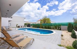 Cozy Home In Kastel Stafilic