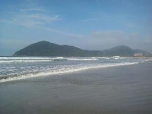 Estalagem Praia Sesc - quartos e suítes ao lado do mar