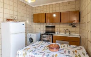 Lovely Apartment In Donnalucata