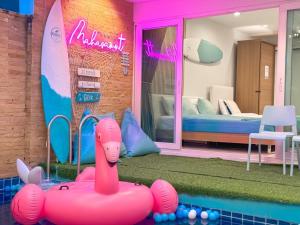 มหาสมุทรคอสทอลพูลวิลล่า Mahasamut Coastal Poolvilla