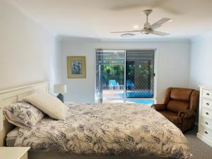 29 Satinwood Drive - Rainbow Shores. Pets. Pool. Wifi