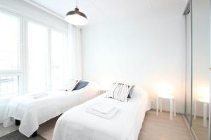 Central Apartment for 4 with Sauna in Downtown