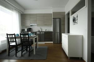 Central Studio for 1