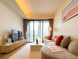 Expansive Luxury 2BR - Ultra Fast Wifi - Phrom Phong