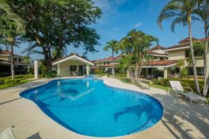 Gorgeous Three Bedroom Townhouse - Prázdninové domy, Coco