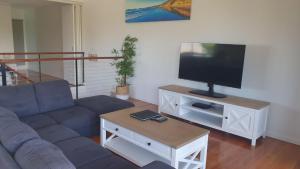 Rainbow Surf 1 - Rainbow Beach - Aircon - pool - walk to beach - Wifi
