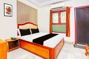 Collection O Vijayawada South India Shopping Mall