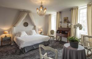 Hotels Chateau de Labro - Les Collectionneurs : photos des chambres