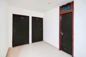 Collection O Mohalariya Neemrana