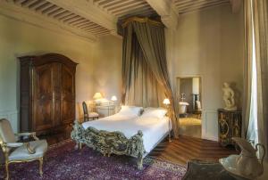 Hotels Chateau de Labro - Les Collectionneurs : photos des chambres