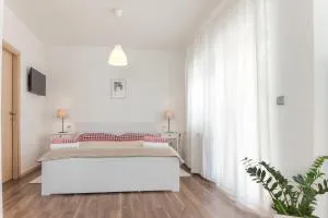 Apartments Nika - Slunj