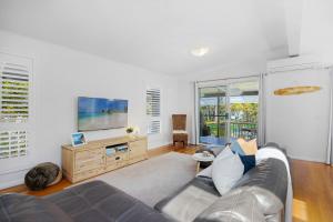 Riverside Retreat North Haven