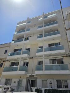 Saphire Suites No 14