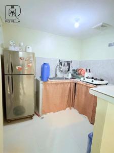 Relax in Style at Angeles Newest Pool Villa Retreat