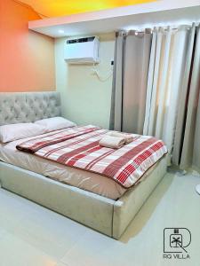 Relax in Style at Angeles Newest Pool Villa Retreat