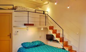 Studio avec vue sur lAmphithéâtre-arènes