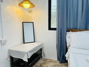 3BR Gray House with kitchen 5 mins walk to the beach 600mbps