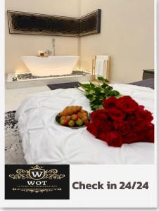 Wot Luxury Silver Center