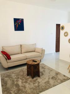 Wendys Da-Azizi Homes Diani