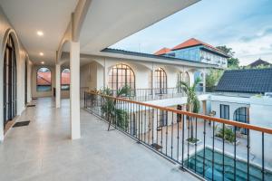 Le Jardin CoLiving A2 - Upscale Apt, Canggu center