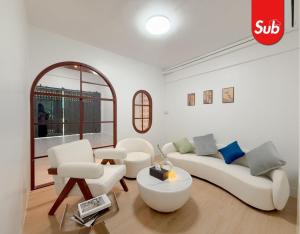 Charming Stylish Family House in Hat Yai - 4hvězdičkové hotely ve městě Ban Kho Hong