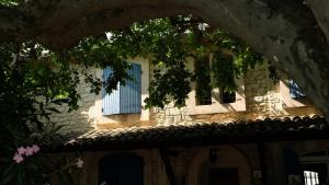 Maisons d'hotes L'Oustau de Mistral : photos des chambres