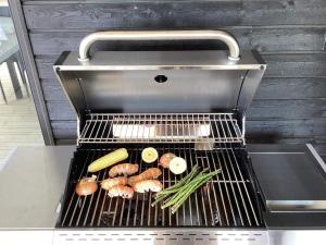 10 person holiday home in Vinderup-By Traum