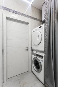 ЖК Зарічний, Бажана 1а