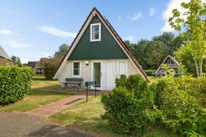 De Steenhoeve - een prachtig luxe vakantiehuis aan een vijver in het Vechtdal!