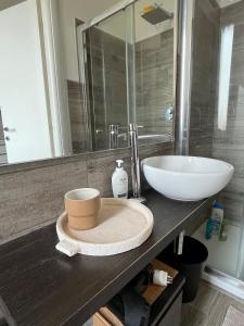 Modern Flat - Fondazione Prada & Olympic Village