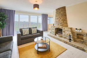 Oceanview Retreat & Private Parking