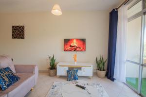 Lani Palm Apartment - 3 Min to Beach