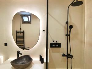 Lyravista Stay Crete, Private Pool Villa close to Knossos Palace, Heraklion