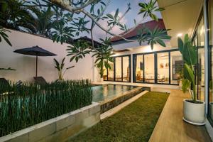 Villa CanSavina - 3 Rooms - Center Of Seminyak Airport pickup included