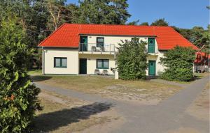 Amazing Apartment In Altenkirchen