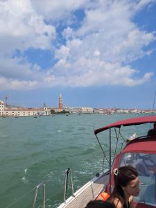 VE Luxuryacht for exclusive use near the Biennale