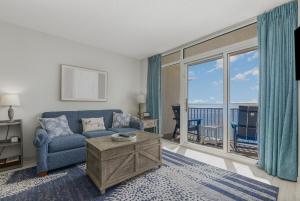 Baywatch Resort Family fun pools & lazy rivers