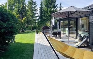 Stunning Home In Dronningmølle