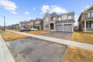 Cozy 5 bedrooms & 5 bathrooms House