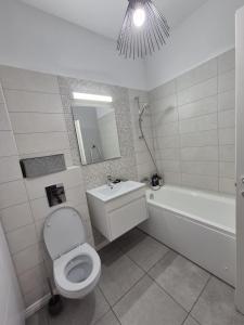 Antiaeriana Sunhouse